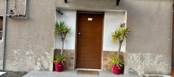 2-salle Appartement à Rozzano, Italy No. 8493 21