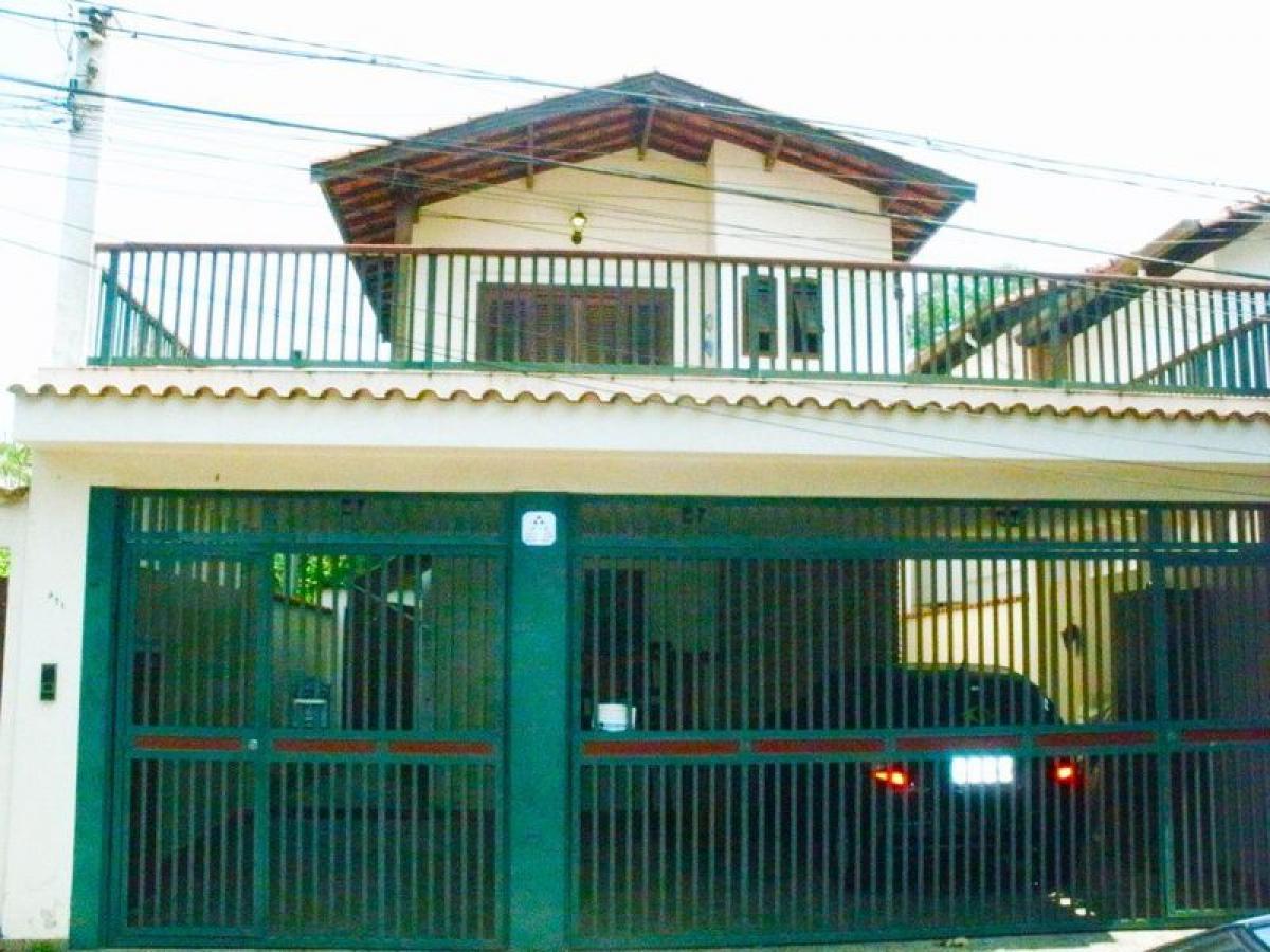 4 bedrooms House in Sao Paulo, Brazil No. 467582