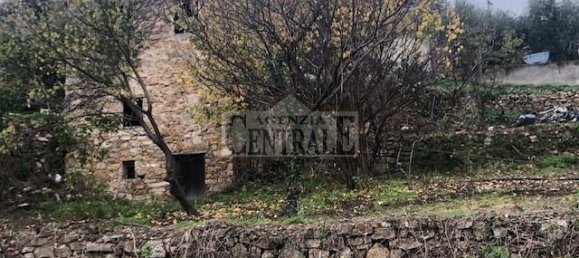 Дом с 2 комнатами в Санремо, Италия № 234174 3