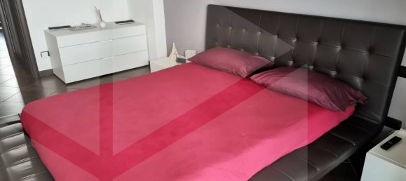 Квартира с 3 комнатами в Бари, Италия № 17715 15