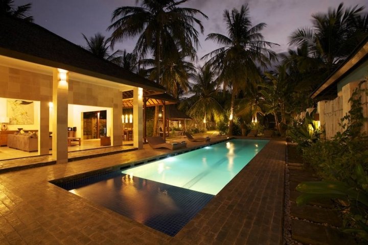 3 bedrooms Villa for rent in Jimbaran, Badung, Bali, Indonesia № 3228