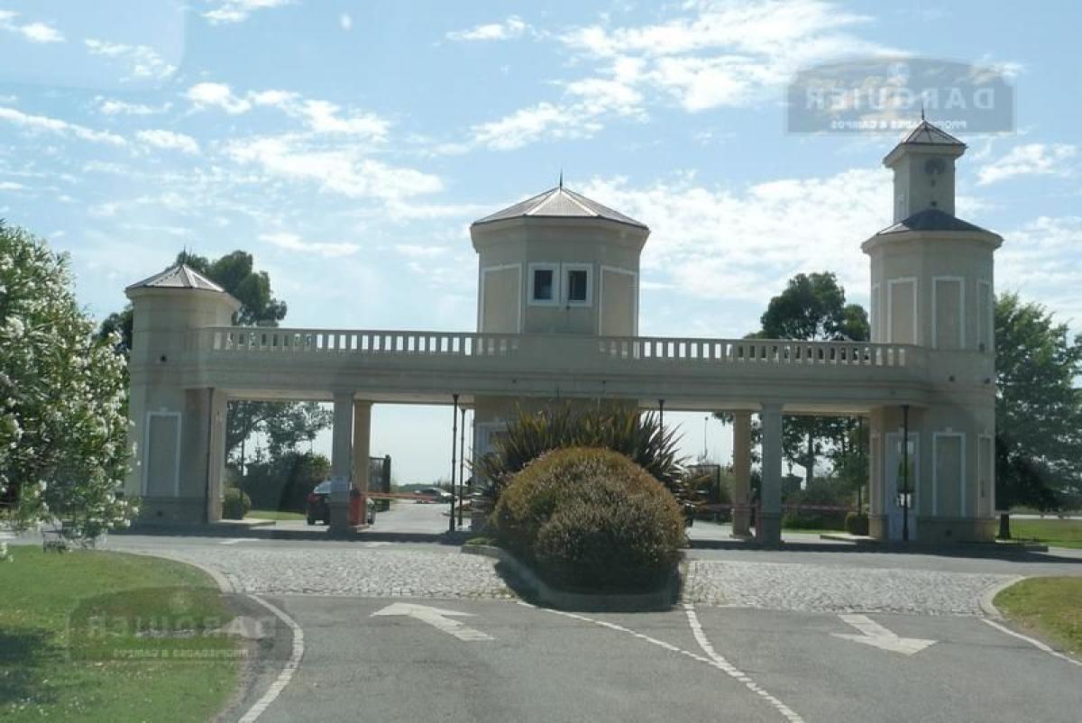  Land in Presidente Peron, Argentina No. 36167