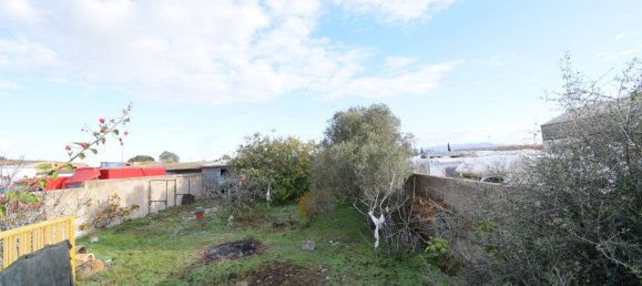 440m² Land in Elmas, Italy No. 118430 7