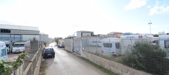 440m² Land in Elmas, Italy No. 118430 9