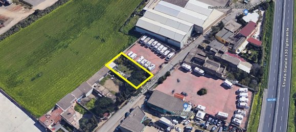 440m² Land in Elmas, Italy No. 118430 6