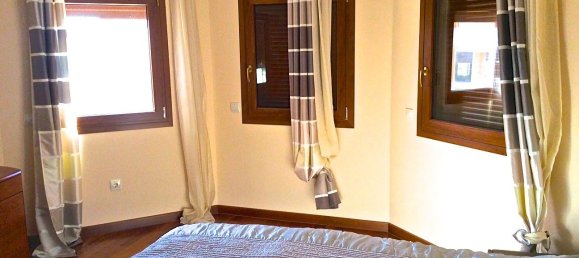 5 bedrooms Villa in Estepona, Spain No. 9915 7