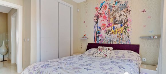 3 bedrooms Penthouse in Marbella, Spain No. 142076 25