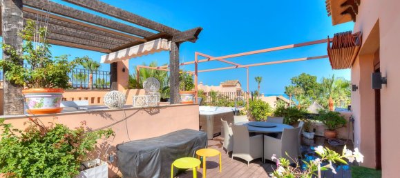 3 bedrooms Penthouse in Marbella, Spain No. 142076 38