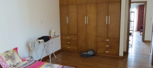 4 bedrooms House in Long Bien, Vietnam No. 5924 3