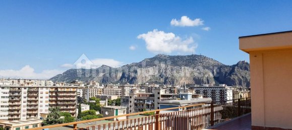3 chambres Penthouse à Palermo, Italy No. 49966 9