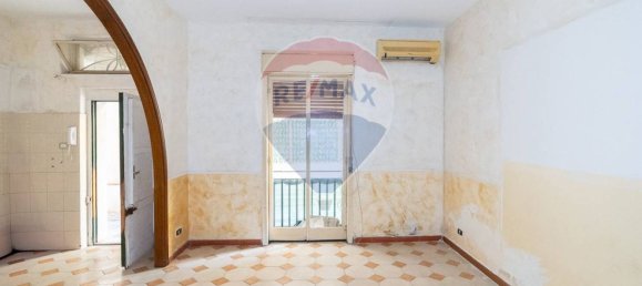 2 bedrooms Apartment in Catania, Italy No. 326099 5