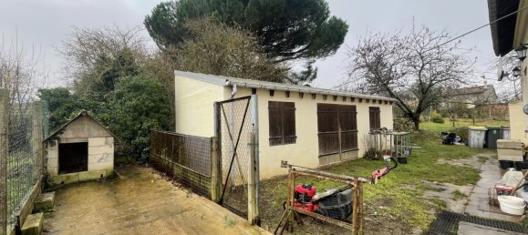 Casa de 4 dormitorios en Villeneuve-Saint-Germain, France No. 71616 10