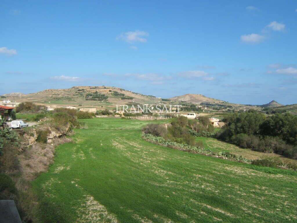 3 غرف نوم شقة في Victoria, Malta رقم 5473