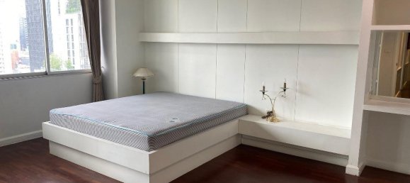 3 bedrooms Condo in Bangkok, Thailand No. 6579 6