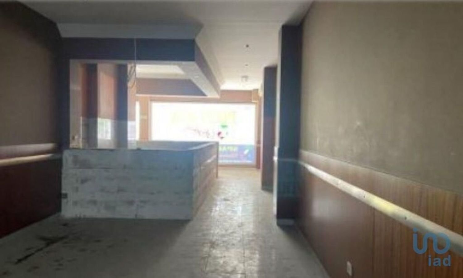 Gewerbliche Immobilie in Maia, Portugal 80m², Nr. 261054