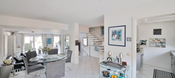 3 chambres Maison de ville à Baden-Baden, Germany No. 92104 12