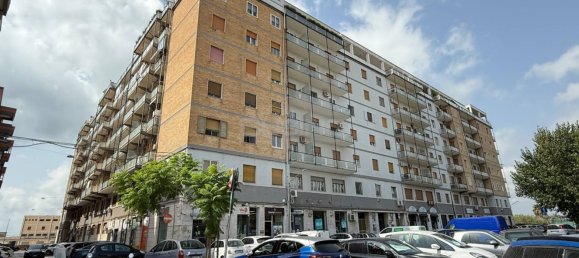 5 bedrooms Apartment in Syracuse, Italy No. 365028 3