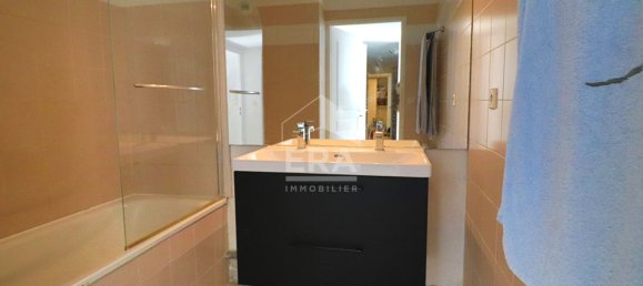 3 bedrooms Apartment in Marseille, France No. 296161 9