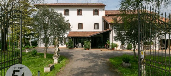 5 rooms Villa in San Donà di Piave, Italy No. 81131 7
