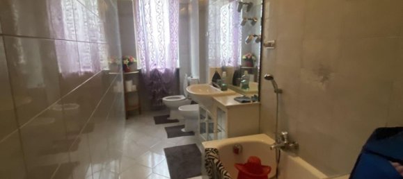 3 rooms Apartment in Asti, Italy No. 131183 11