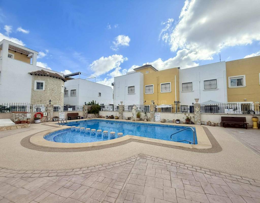 Apartamento T2 em Algorfa, Spain N.º 266399