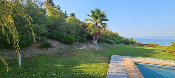 5 bedrooms Villa in Chalkidiki, Greece No. 8364 5