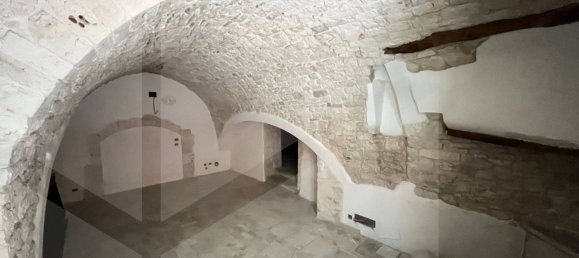 Propiedad comercial de 3 habitaciónes en Conversano, Italy No. 27264 3