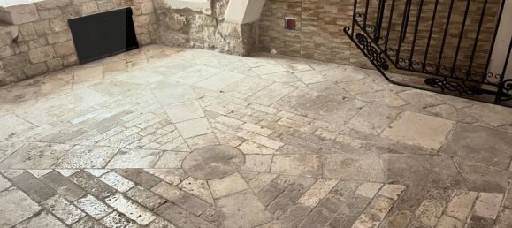 Propiedad comercial de 3 habitaciónes en Conversano, Italy No. 27264 10