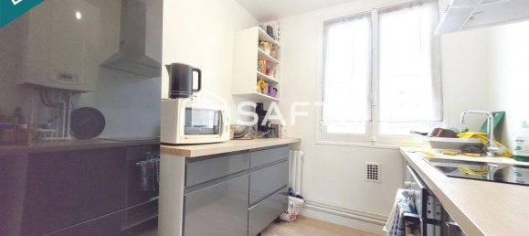 Apartamento de 3 dormitorios en Compiegne, France No. 235198 2