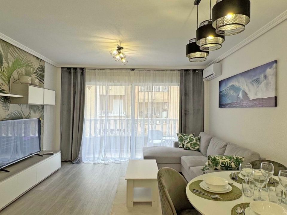 2 Schlafzimmer Wohnung in Torrevieja, Spain, Nr. 181796