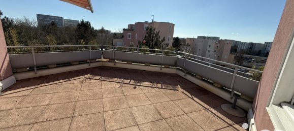 3 bedrooms Apartment in Laxou, France No. 260217 2