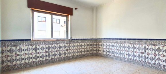 1 bedroom Apartment in Seixal, Portugal No. 192225 4
