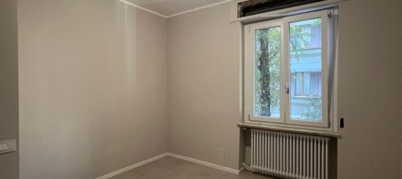 3 Schlafzimmer Wohnung in Parma, Italy, Nr. 345999 7