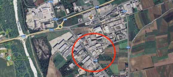 900m² Warehouse in Udine, Italy No. 352293 3