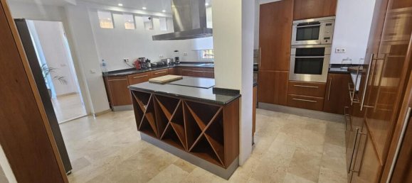 5 Schlafzimmer Villa in Benalmadena, Spain, Nr. 173040 16