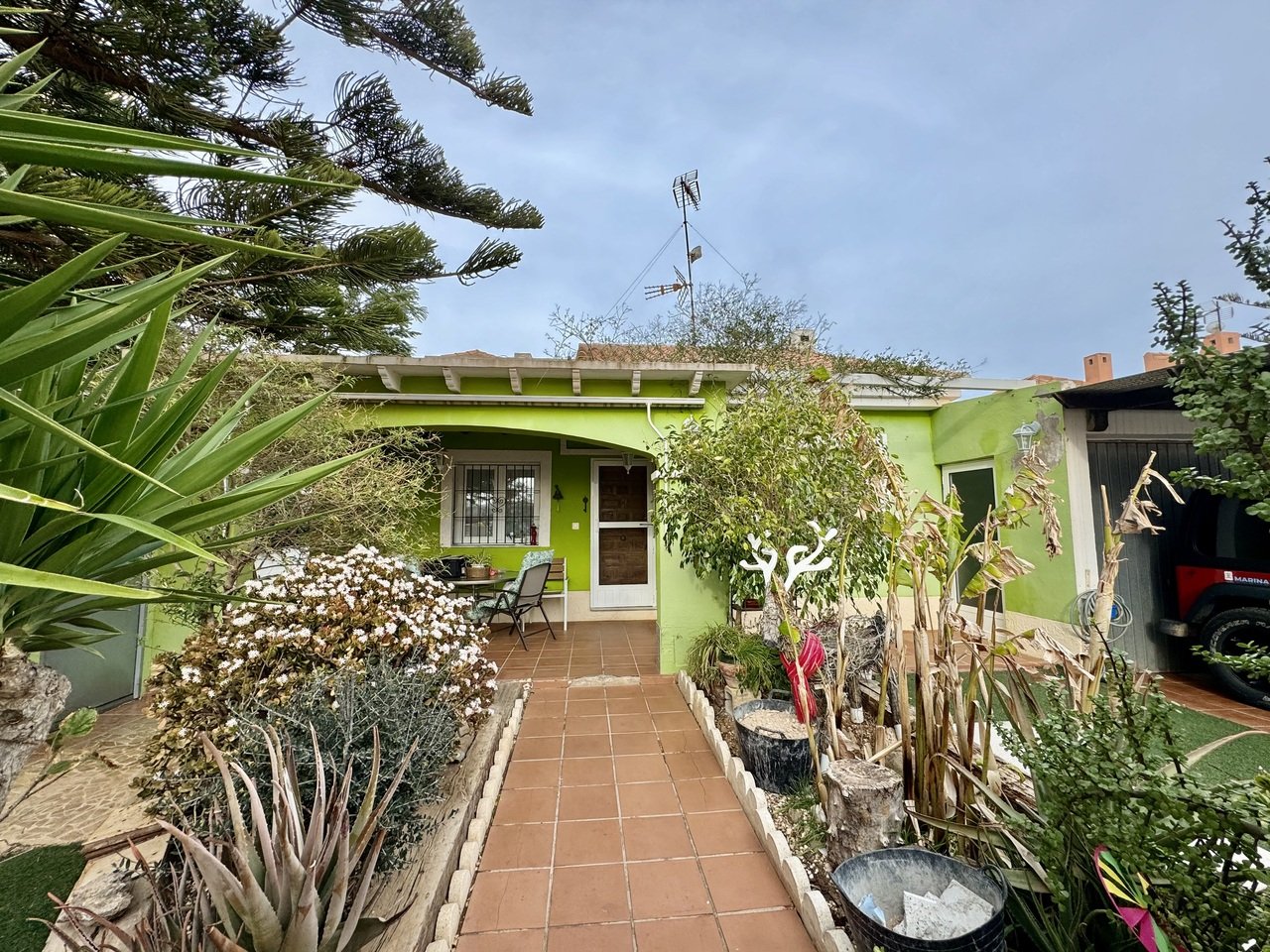 4 chambres Villa à Playa Honda, Spain No. 10991