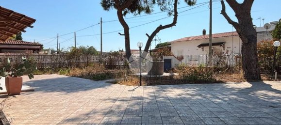 3 bedrooms Villa in Manfredonia, Italy No. 342833 5