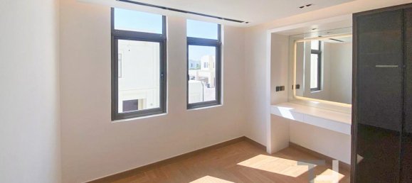 4 Schlafzimmer Villa in Reem, UAE, Nr. 28549 6