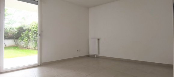 Apartamento de 2 dormitorios en Massy, France No. 147467 3