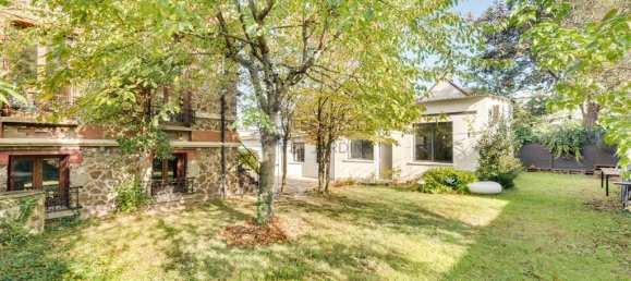 4 chambres Maison à Montreuil, France No. 151434 2