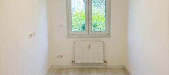 3 rooms Apartment in Hinterbruhl, Austria No. 158742 7