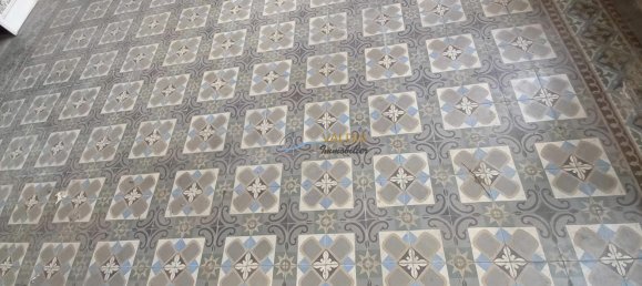 3 bedrooms House in Montaigu, France No. 84564 8