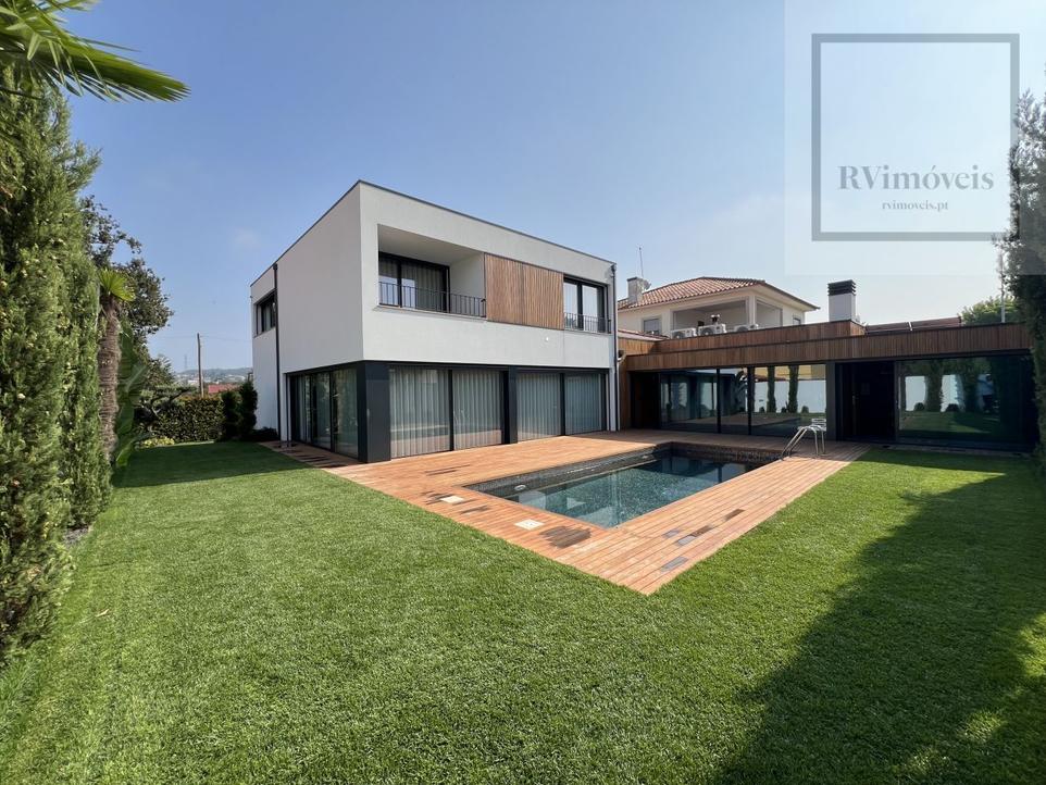 Дом с 3 спальнями в Виана ду Каштелу, Португалия № 296019