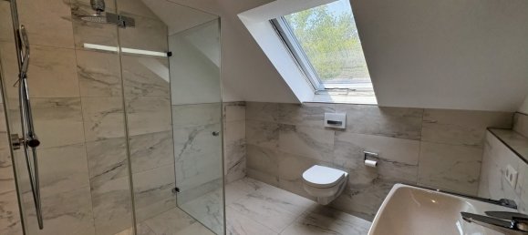 Таунхаус с 7 комнатами в Штутгарт, Германия № 325746 12