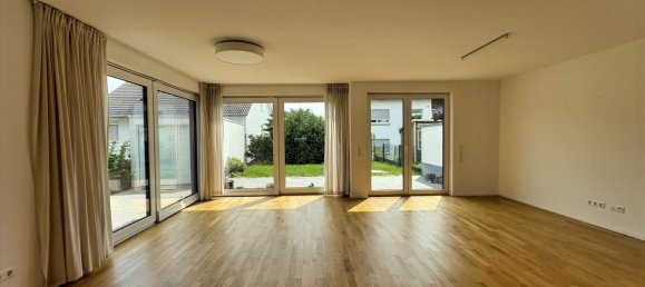 Таунхаус с 7 комнатами в Штутгарт, Германия № 325746 2