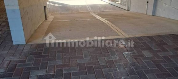 14m² Garage in Turin, Italy No. 308830 14