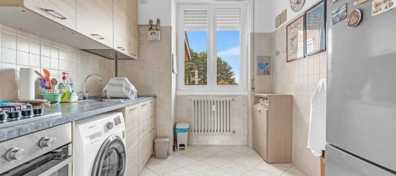 2 bedrooms Apartment in Verano Brianza, Italy No. 277011 4