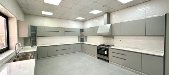 5 bedrooms Villa in Nadd Al Sheba, UAE No. 45850 27