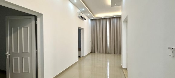 5 bedrooms Villa in Nadd Al Sheba, UAE No. 45850 11