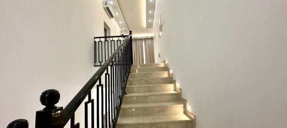 5 bedrooms Villa in Nadd Al Sheba, UAE No. 45850 9